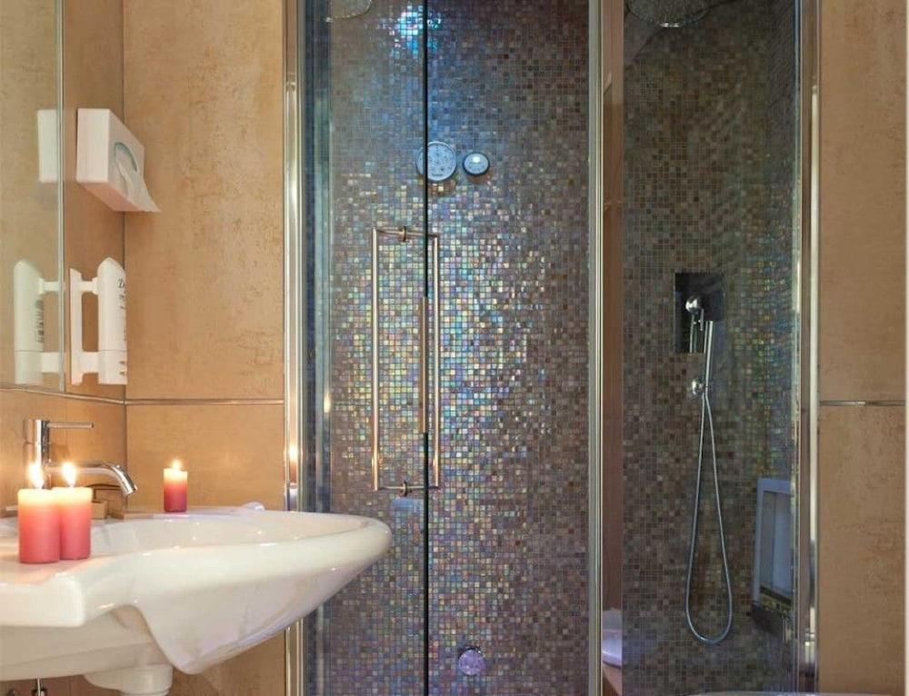 Hotel Derby Exclusive ميلانو ماريتيما المظهر الخارجي الصورة