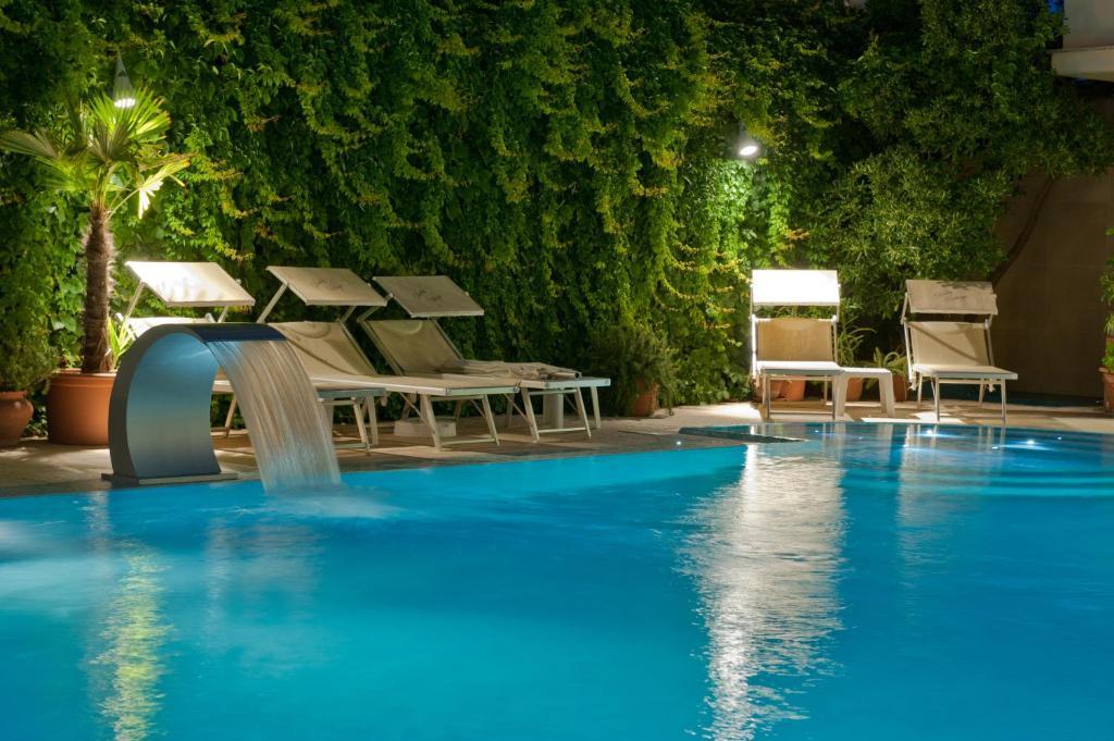 Hotel Derby Exclusive ميلانو ماريتيما المظهر الخارجي الصورة